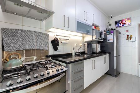 Apartamento à venda com 94m², 3 quartos e 2 vagasCozinha
