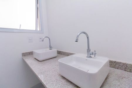 Apartamento à venda com 109m², 3 quartos e 2 vagasBanheiro da Suíte 3