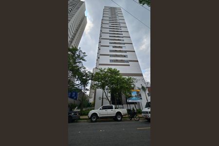 Apartamento à venda com 109m², 3 quartos e 2 vagasFachada