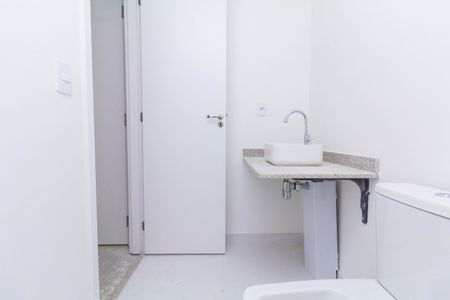 Apartamento à venda com 109m², 3 quartos e 2 vagasBanheiro da Suíte 1