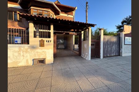 Casa à venda com 323m², 3 quartos e 2 vagasplaquinha fachada