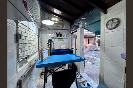 Casa à venda com 323m², 3 quartos e 2 vagasarea pet da casa