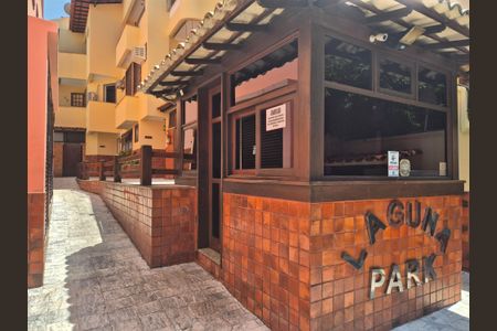 Casa de condomínio à venda com 200m², 3 quartos e 2 vagas Casa de condomínio à venda com 200m², 3 quartos e 2 vagasentrada