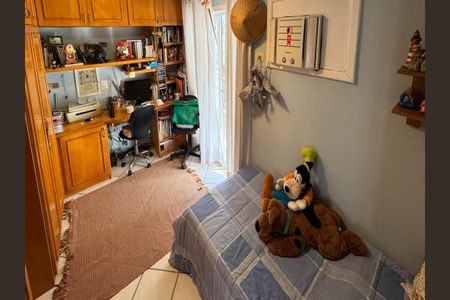 Casa de condomínio à venda com 200m², 3 quartos e 2 vagas Casa de condomínio à venda com 200m², 3 quartos e 2 vagasQuarto 1