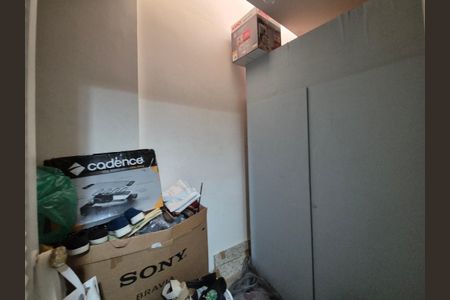 Casa de condomínio à venda com 200m², 3 quartos e 2 vagas Casa de condomínio à venda com 200m², 3 quartos e 2 vagasQuarto de Serviço