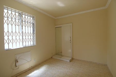 Casa à venda com 100m², 3 quartos e 1 vagaSuíte