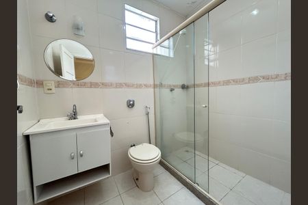 Casa à venda com 100m², 3 quartos e 1 vagaBanheiro