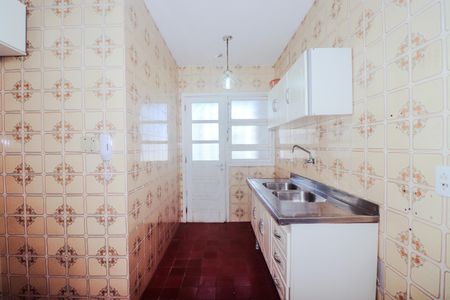 Apartamento à venda com 69m², 2 quartos e 1 vaga Apartamento à venda com 69m², 2 quartos e 1 vagaCozinha e Área de Serviço