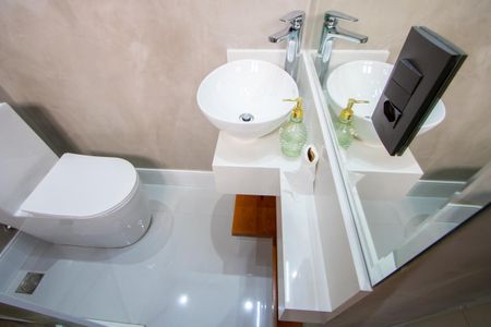 Apartamento à venda com 300m², 3 quartos e 2 vagas Apartamento à venda com 300m², 3 quartos e 2 vagasBanheiro do quarto 3