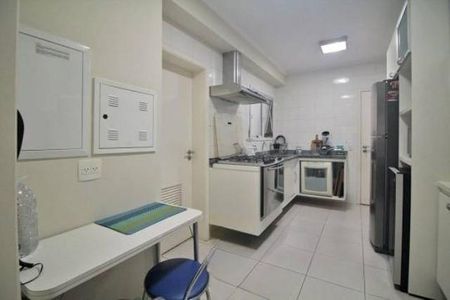 Apartamento à venda com 130m², 3 quartos e 3 vagas