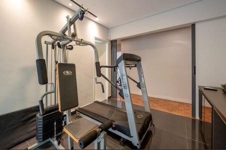 Casa à venda com 340m², 5 quartos e 6 vagas