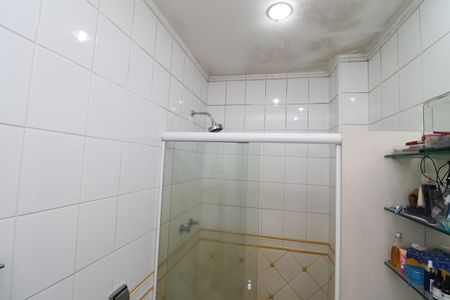 Casa à venda com 333m², 5 quartos e 4 vagasBanheiro Social