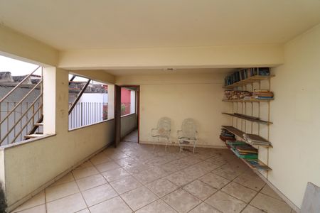 Casa à venda com 333m², 5 quartos e 4 vagasÁrea de Serviço 1