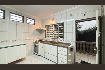 Casa à venda com 160m², 2 quartos e 1 vaga Casa à venda com 160m², 2 quartos e 1 vagaCozinha