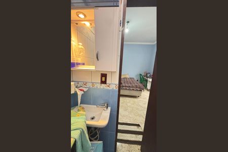 Casa à venda com 160m², 2 quartos e 1 vaga Casa à venda com 160m², 2 quartos e 1 vagaBanheiro da Suíte 2