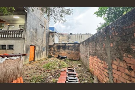 Casa à venda com 160m², 2 quartos e 1 vaga Casa à venda com 160m², 2 quartos e 1 vagaQuintal
