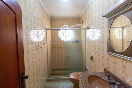 Casa à venda com 190m², 3 quartos e 2 vagas Casa à venda com 190m², 3 quartos e 2 vagasBanheiro 2