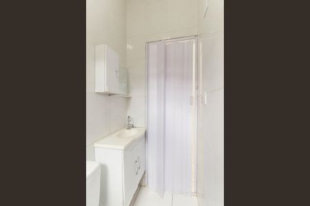 Casa à venda com 50m², 1 quarto e 1 vaga Casa à venda com 50m², 1 quarto e 1 vagaBanheiro