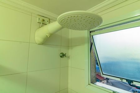 Apartamento à venda com 55m², 2 quartos e 1 vaga Apartamento à venda com 55m², 2 quartos e 1 vagaBanheiro