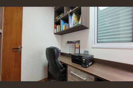 Apartamento à venda com 168m², 3 quartos e 2 vagasEscritório