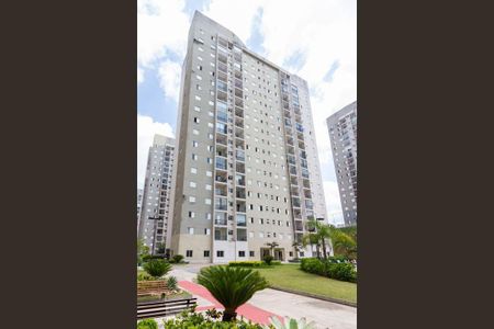 Apartamento à venda com 57m², 2 quartos e 1 vaga Apartamento à venda com 57m², 2 quartos e 1 vagaFachada