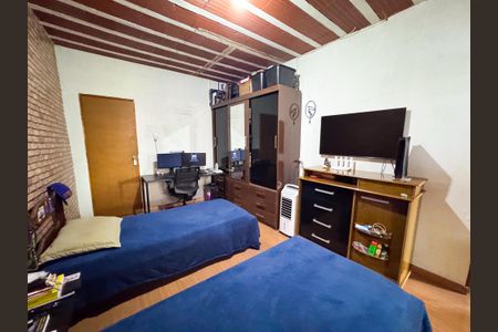 Casa à venda com 360m², 4 quartos e 5 vagasQuarto 3