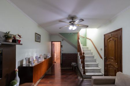 Casa à venda com 148m², 3 quartos e 2 vagas Casa à venda com 148m², 3 quartos e 2 vagasSala