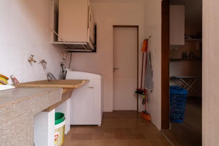 Casa à venda com 148m², 3 quartos e 2 vagas Casa à venda com 148m², 3 quartos e 2 vagasÁrea de Serviço