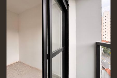 Apartamento à venda com 143m², 3 quartos e 2 vagas Apartamento à venda com 143m², 3 quartos e 2 vagasSacada