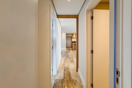 Apartamento à venda com 121m², 3 quartos e 2 vagas Apartamento à venda com 121m², 3 quartos e 2 vagasCorredor
