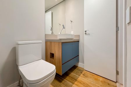 Apartamento à venda com 121m², 3 quartos e 2 vagas Apartamento à venda com 121m², 3 quartos e 2 vagasBanheiro da Suíte 1