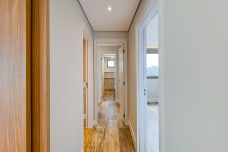 Apartamento à venda com 121m², 3 quartos e 2 vagas Apartamento à venda com 121m², 3 quartos e 2 vagasCorredor