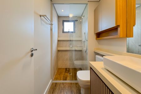 Apartamento à venda com 121m², 3 quartos e 2 vagas Apartamento à venda com 121m², 3 quartos e 2 vagasBanheiro da Suíte 2