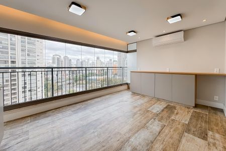 Apartamento à venda com 121m², 3 quartos e 2 vagas Apartamento à venda com 121m², 3 quartos e 2 vagasVaranda gourmet