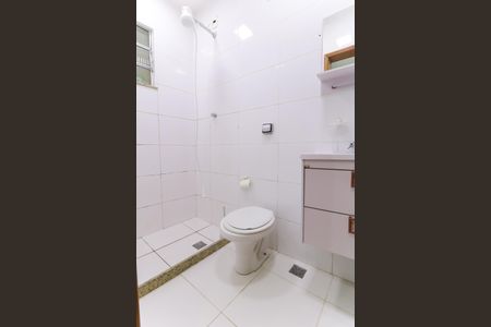 Banheiro de casa para alugar com 1 quarto, 50m² em Piedade, Rio de Janeiro