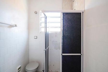 Casa à venda com 188m², 4 quartos e 2 vagasBanheiro 2