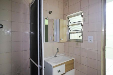 Casa à venda com 188m², 4 quartos e 2 vagasBanheiro 1