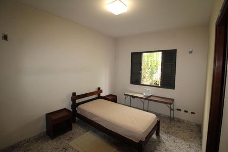 Casa à venda com 336m², 4 quartos e 3 vagasQuarto 3