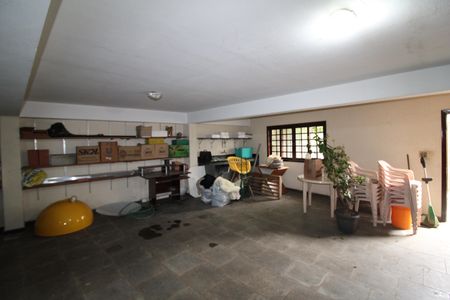 Casa à venda com 336m², 4 quartos e 3 vagasGaragem