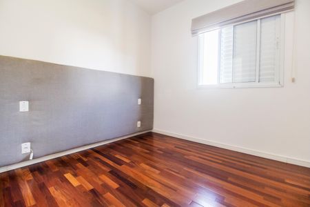 Apartamento à venda com 83m², 2 quartos e 2 vagas Apartamento à venda com 83m², 2 quartos e 2 vagasSuíte 1