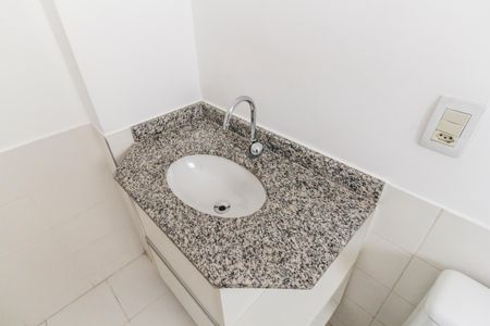Apartamento à venda com 83m², 2 quartos e 2 vagas Apartamento à venda com 83m², 2 quartos e 2 vagasDetalhe do Banheiro da Suite