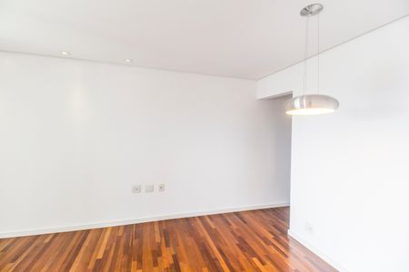 Apartamento à venda com 83m², 2 quartos e 2 vagas Apartamento à venda com 83m², 2 quartos e 2 vagasSala de Jantar