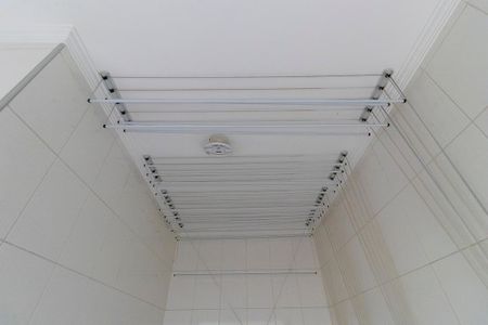 Casa à venda com 336m², 5 quartos e 4 vagas Casa à venda com 336m², 5 quartos e 4 vagasÁrea de serviço