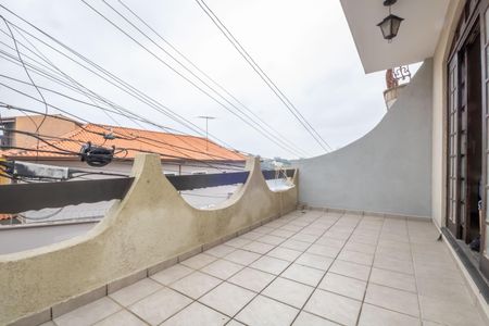 Varanda de casa para alugar com 3 quartos, 250m² em Adalgisa, Osasco