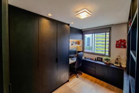 Apartamento à venda com 109m², 3 quartos e 2 vagasQuarto 2 - suite