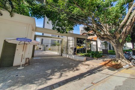 Apartamento à venda com 109m², 3 quartos e 2 vagasFachada