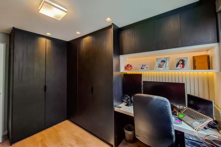 Apartamento à venda com 109m², 3 quartos e 2 vagasQuarto 2 - suite