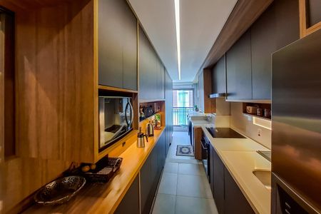 Apartamento à venda com 109m², 3 quartos e 2 vagasCozinha