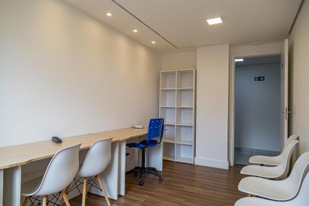 Apartamento à venda com 28m², 1 quarto e 1 vaga Apartamento à venda com 28m², 1 quarto e 1 vagaCoworking