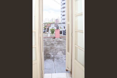 Casa à venda com 400m², 3 quartos e 4 vagas Casa à venda com 400m², 3 quartos e 4 vagasQuarto 2